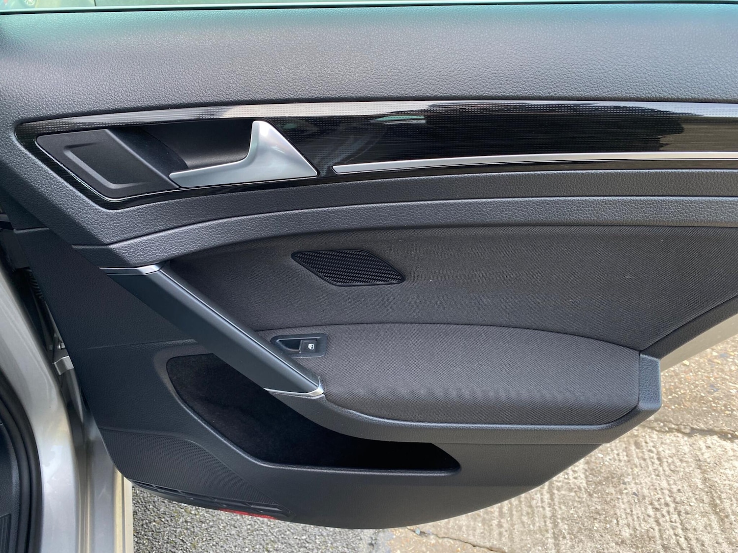 Used Volkswagen Golf 2017 for sale - 77586661: Photo 54