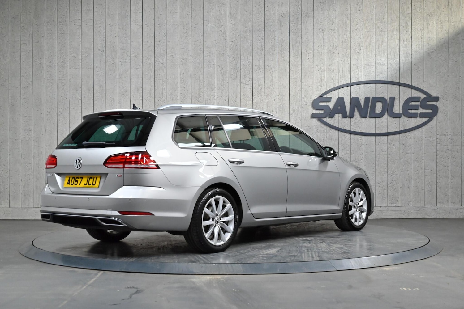 Used Volkswagen Golf 2017 for sale - 77586661: Photo 7