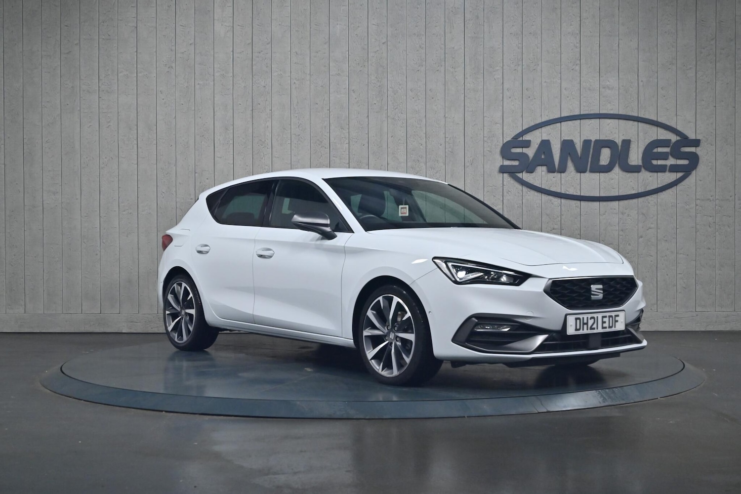 Used SEAT Leon 2021 for sale - 75978371: Photo 1