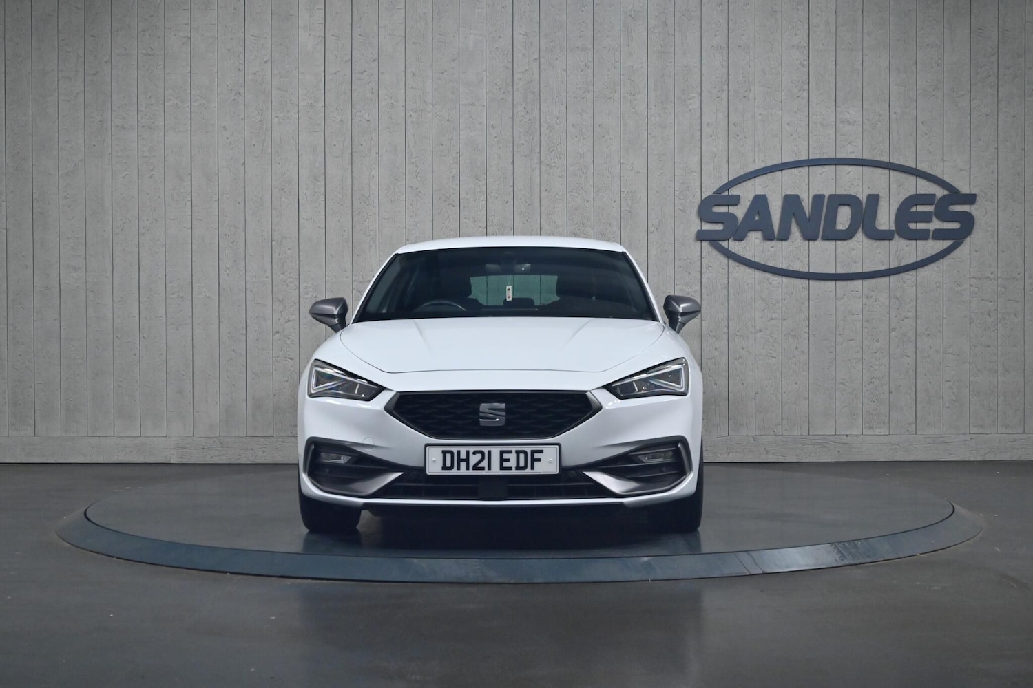 Used SEAT Leon 2021 for sale - 75978371: Photo 2