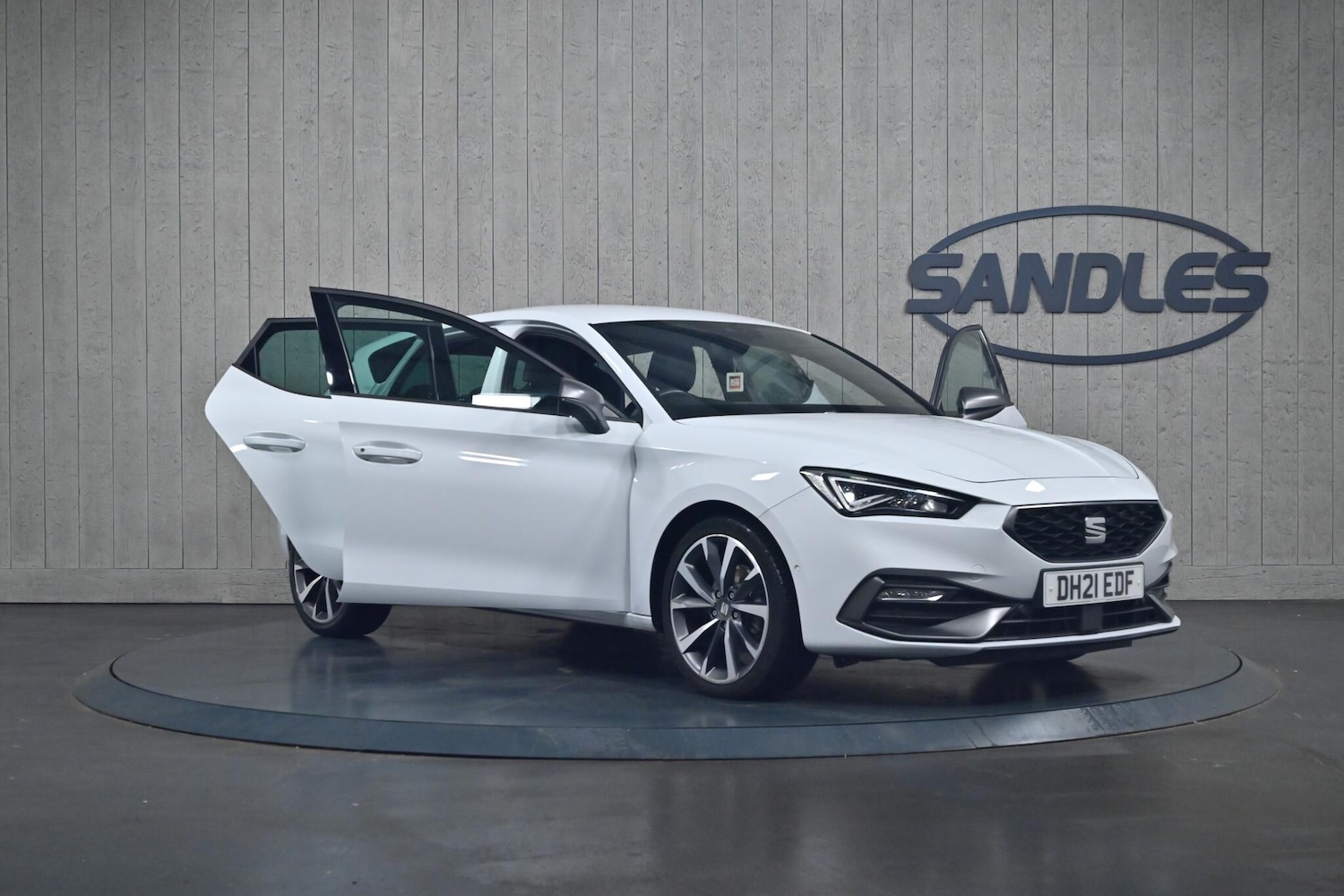 Used SEAT Leon 2021 for sale - 75978371: Photo 8