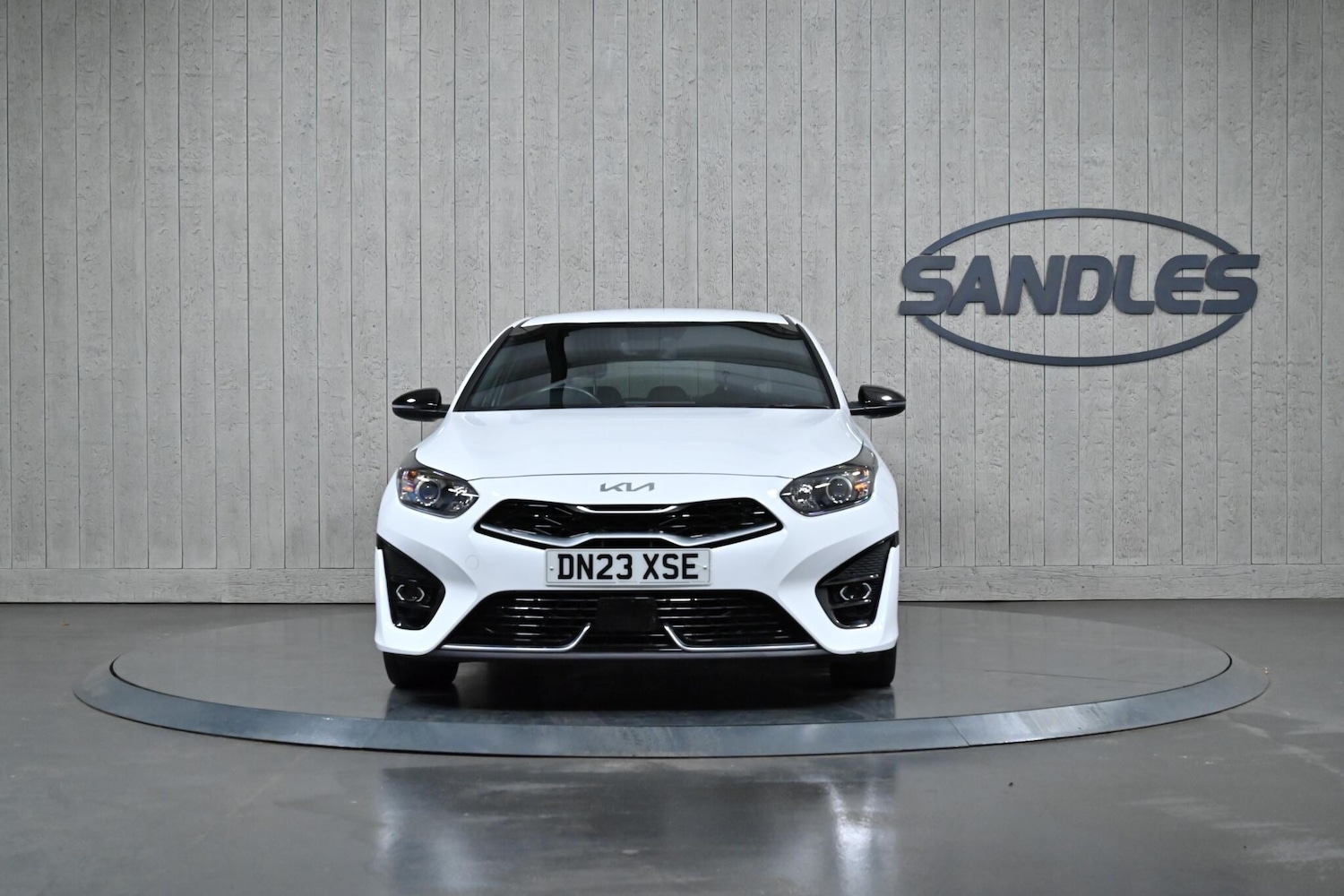 Used Kia Ceed 2023 for sale - 76997408: Photo 2