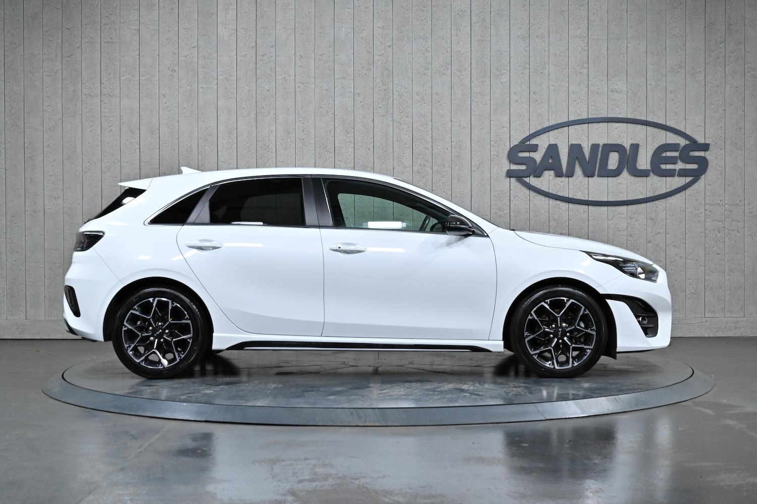 Used Kia Ceed 2023 for sale - 76997408: Photo 3