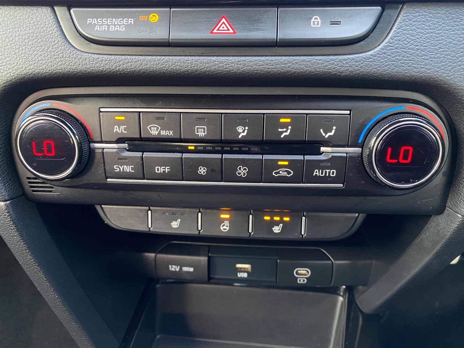 Used Kia Ceed 2023 for sale - 76997408: Photo 35