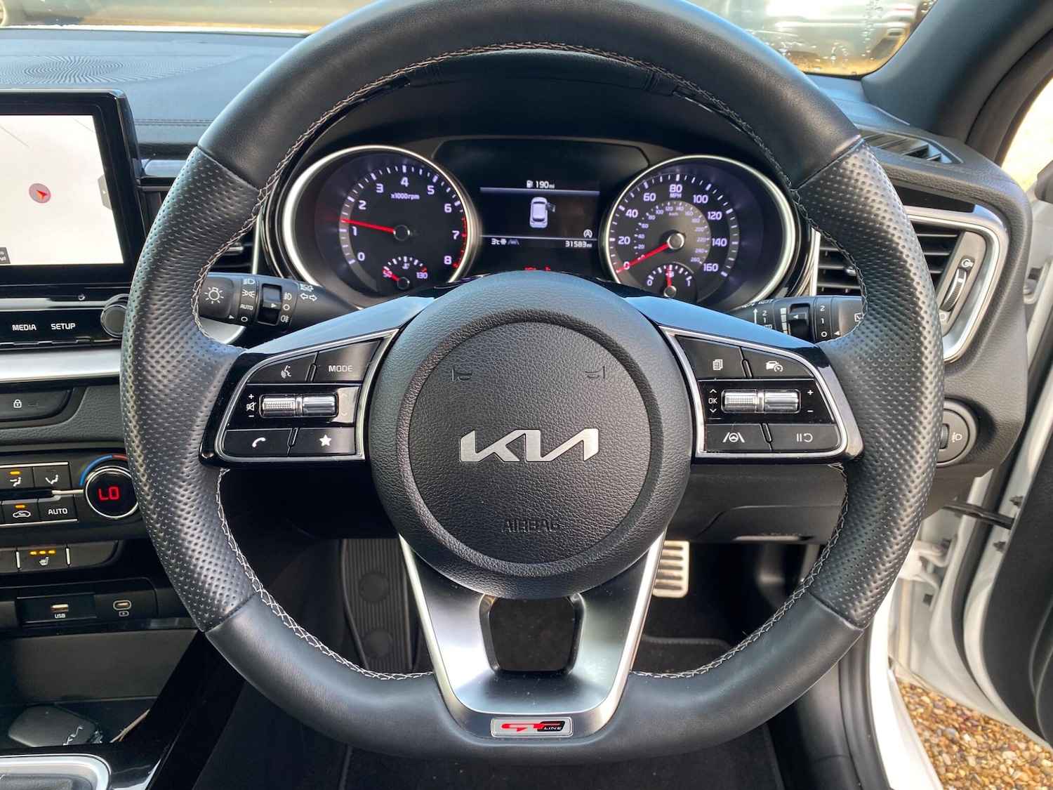 Used Kia Ceed 2023 for sale - 76997408: Photo 41