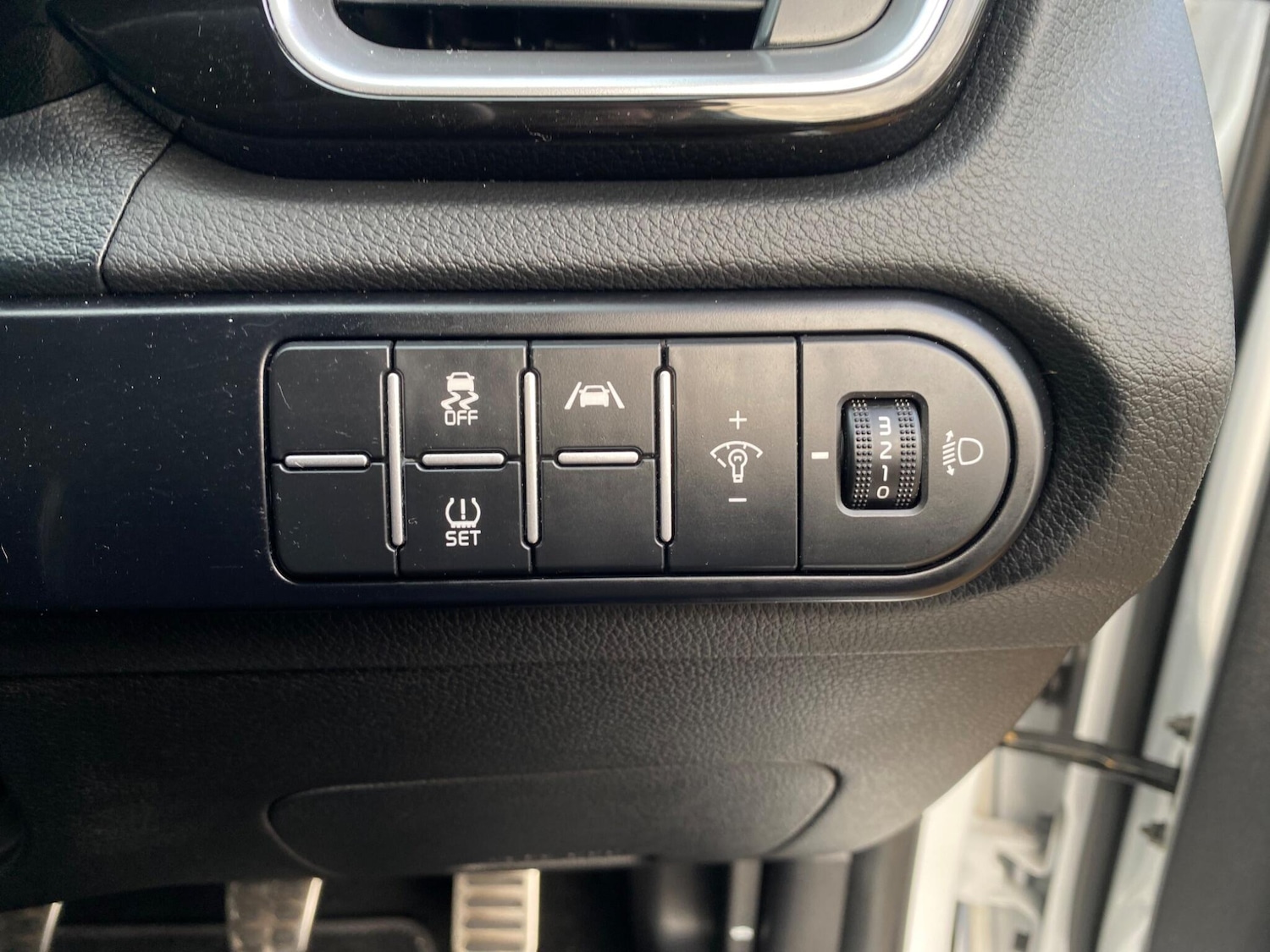 Used Kia Ceed 2023 for sale - 76997408: Photo 46