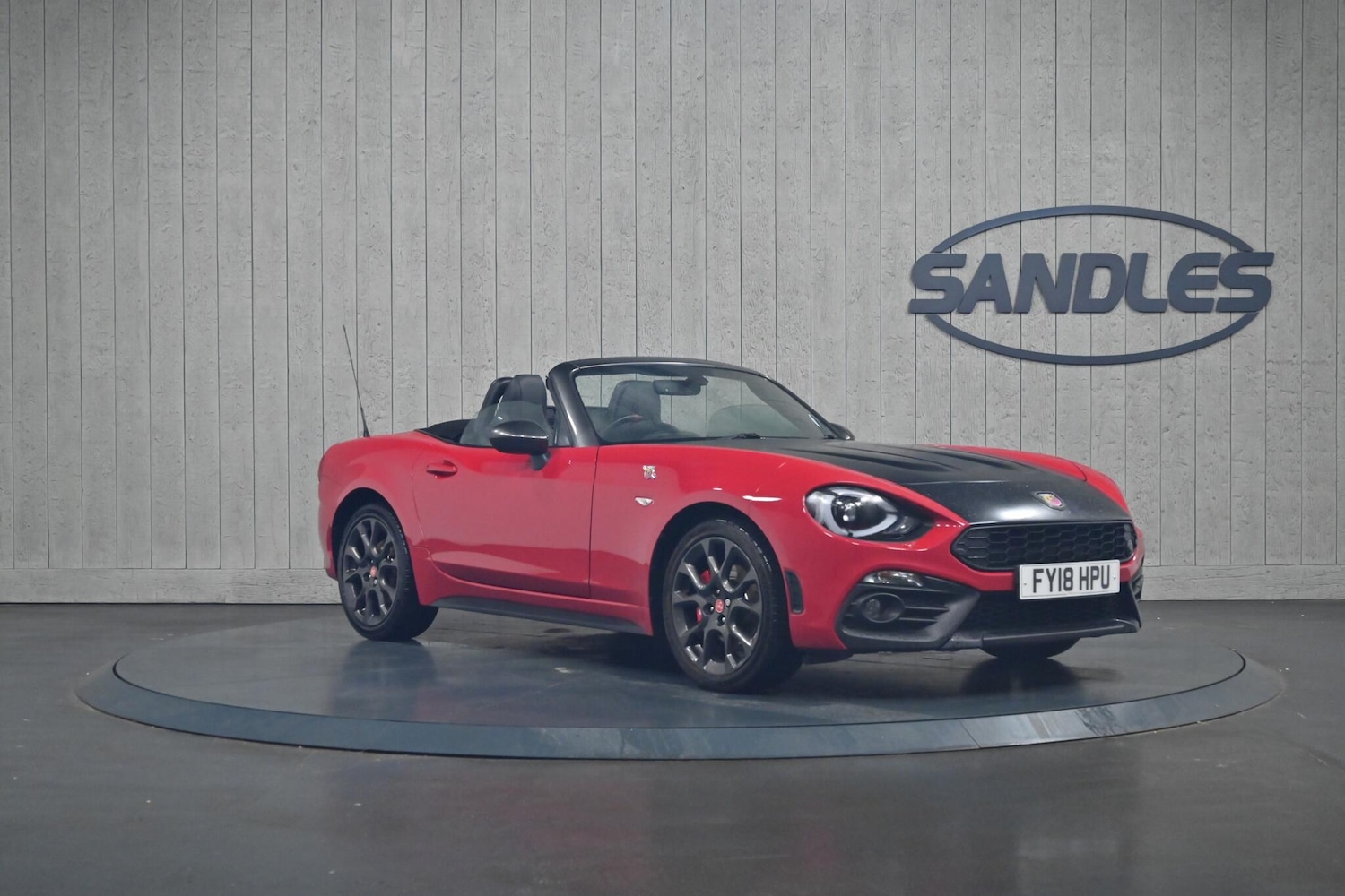 Used Abarth 124 Spider 2018 for sale - 76032282: Photo 1