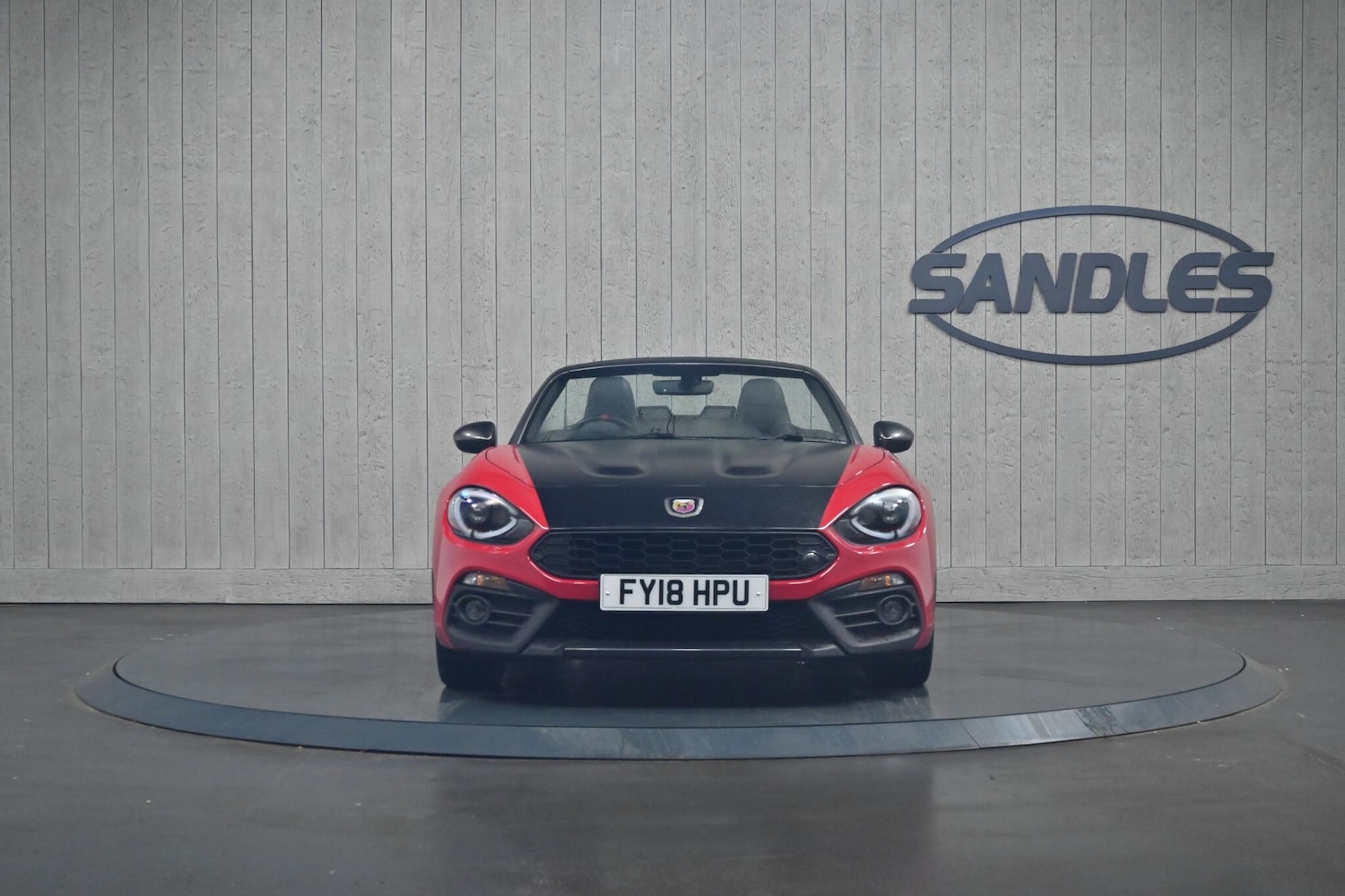 Used Abarth 124 Spider 2018 for sale - 76032282: Photo 2