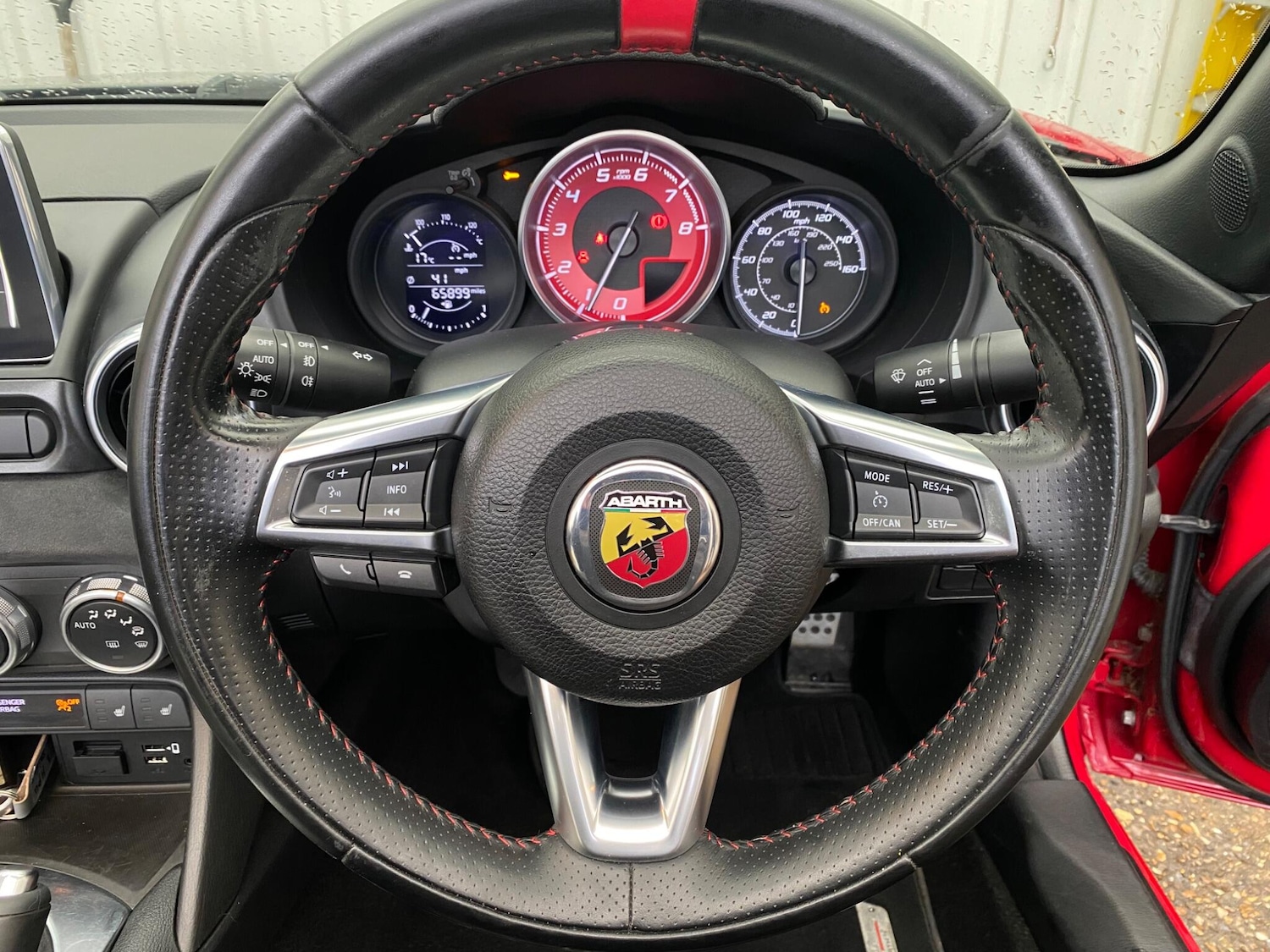 Used Abarth 124 Spider 2018 for sale - 76032282: Photo 38