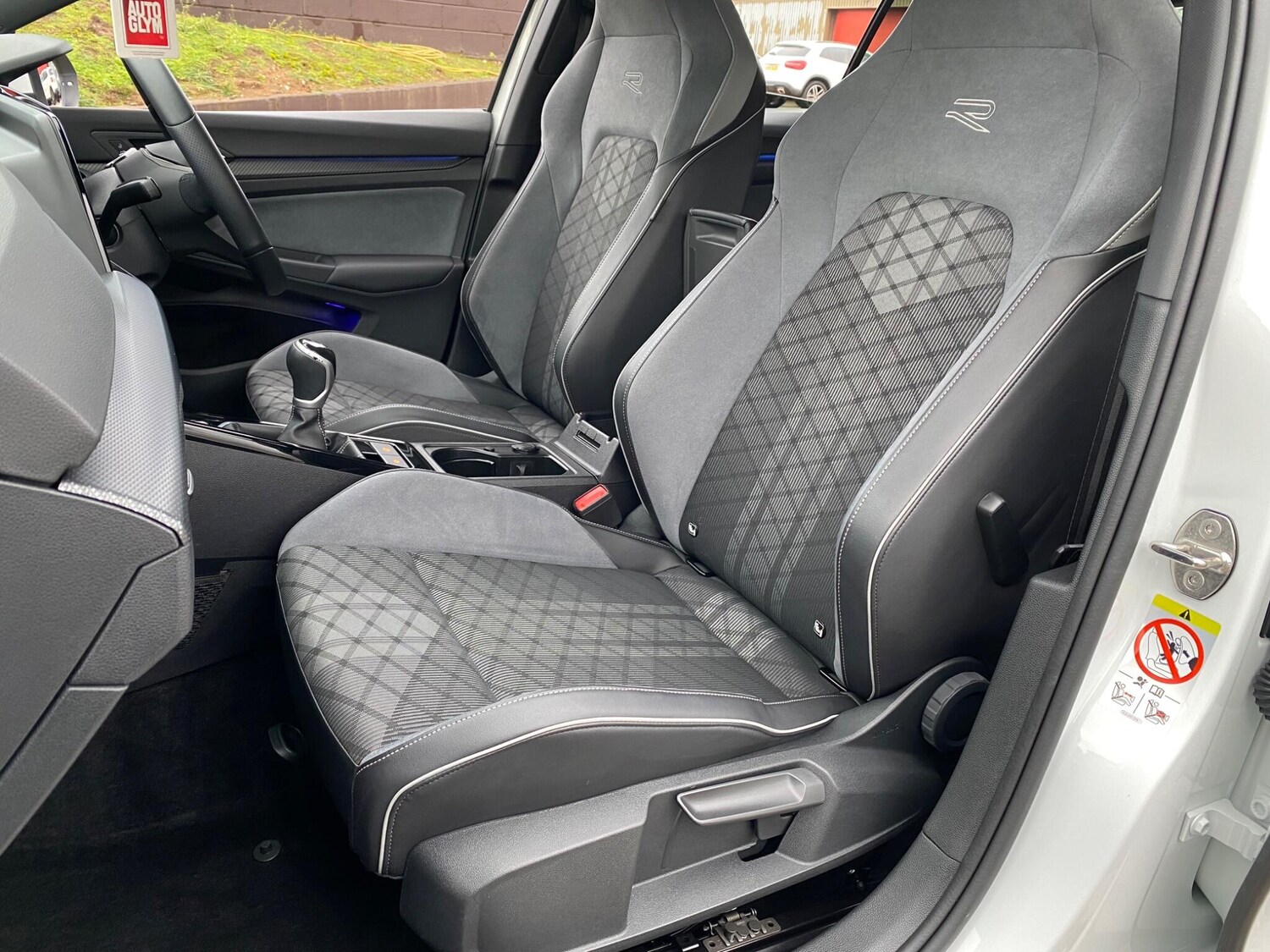 Used Volkswagen Golf 2024 for sale - 77109827: Photo 25