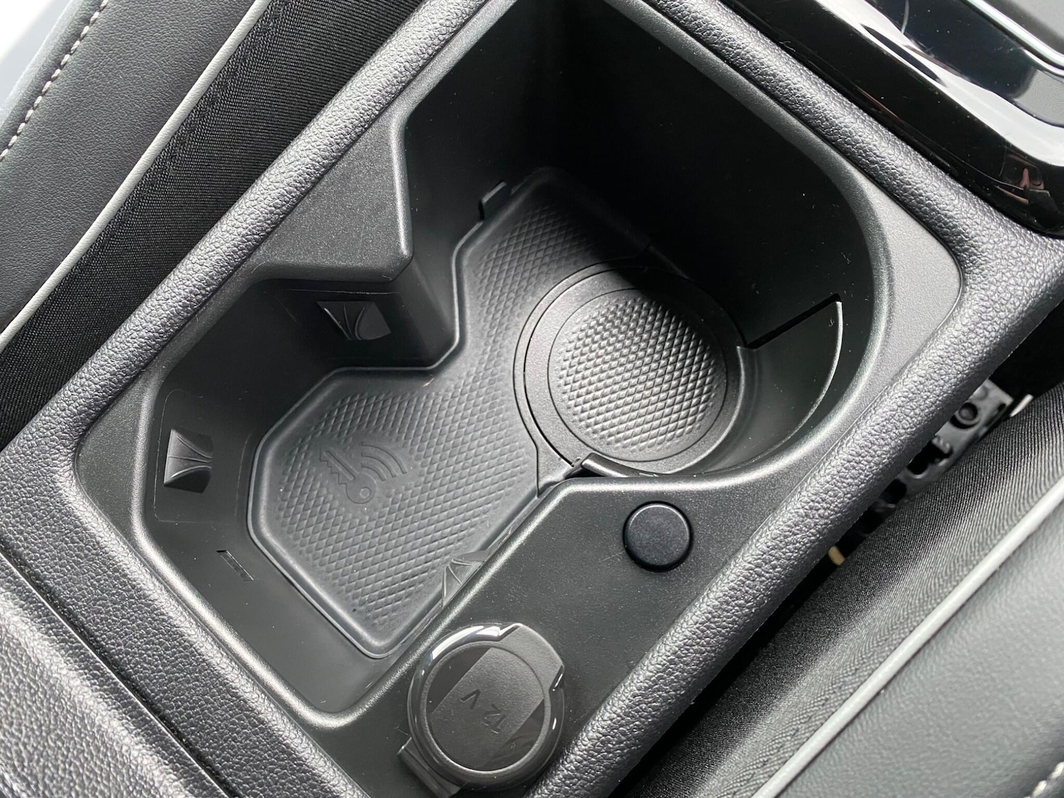 Used Volkswagen Golf 2024 for sale - 77109827: Photo 42