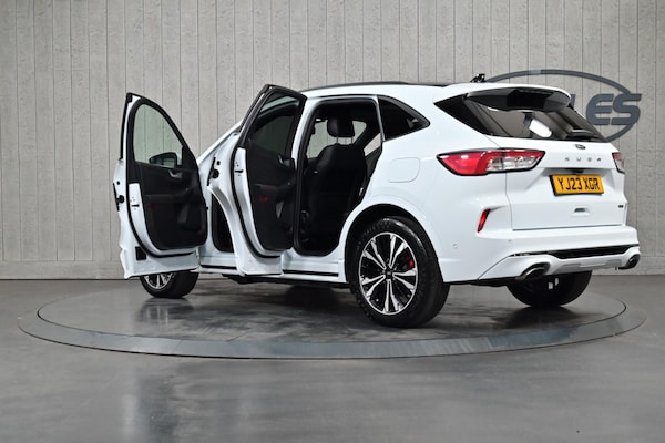 Used Ford Kuga 2023 for sale - 75102643: Photo 11