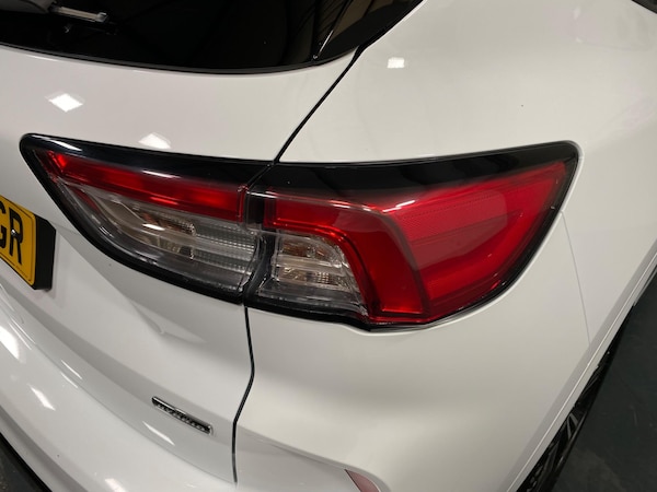 Used Ford Kuga 2023 for sale - 75102643: Photo 23