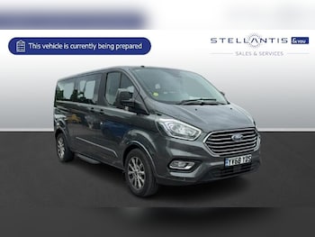 Used Ford Tourneo Custom 2019 for sale - 78613369: Photo