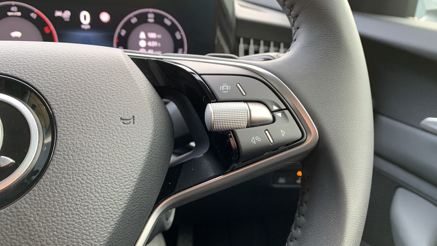 Used Skoda Superb 2025 for sale - 77672528: Photo 24