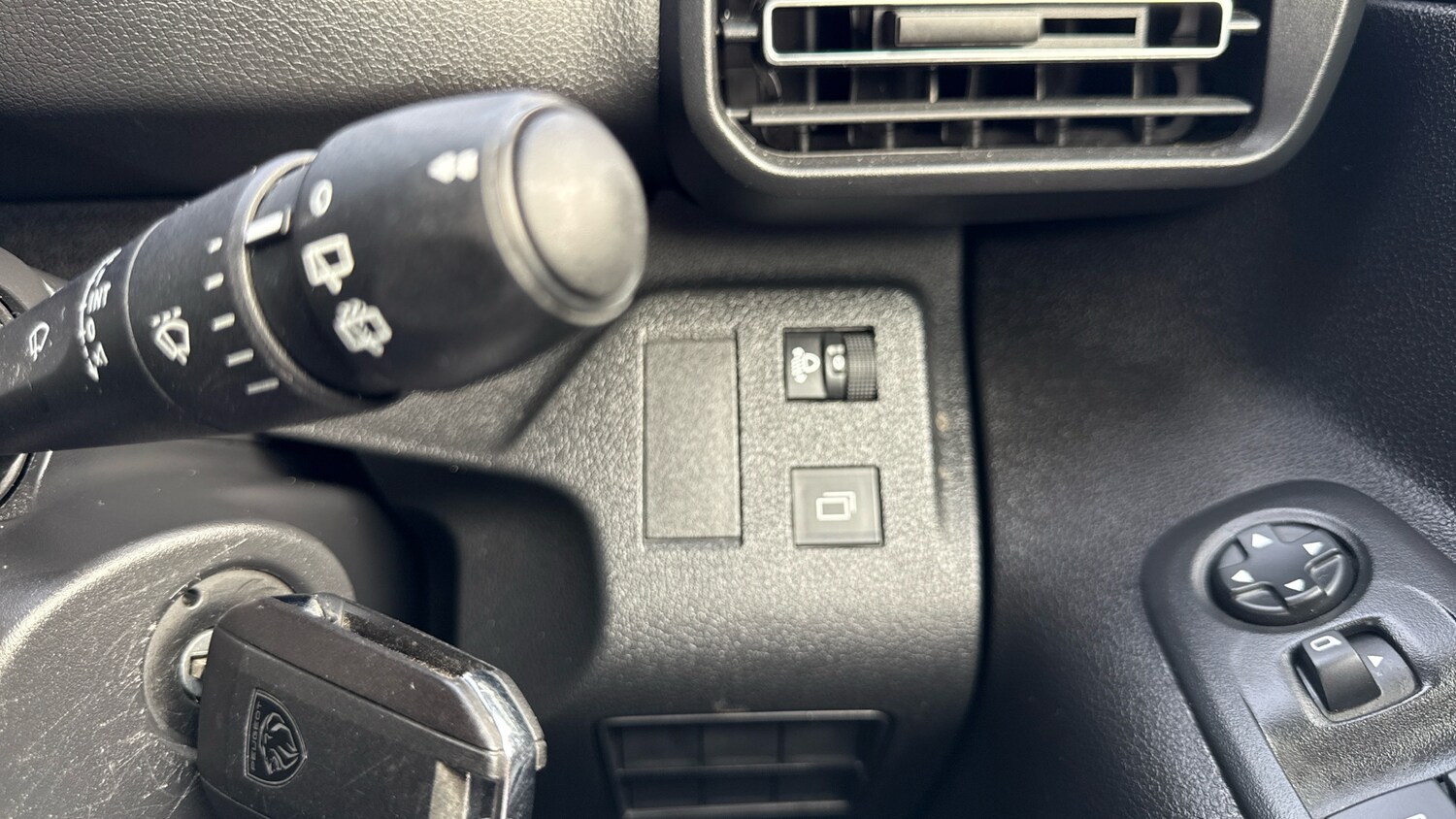 Vehicle 33