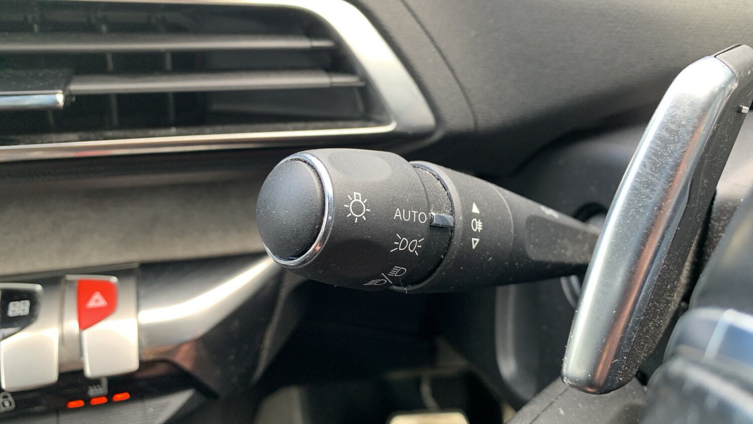 Used Peugeot 3008 2022 for sale - 76175996: Photo 32