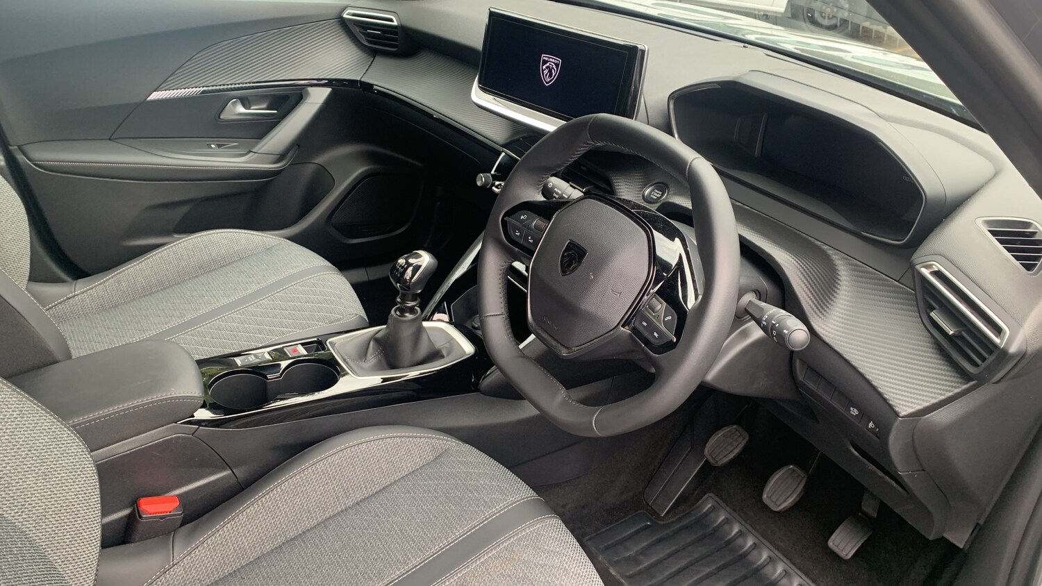 Used Peugeot 2008 2025 for sale - 75840821: Photo 11