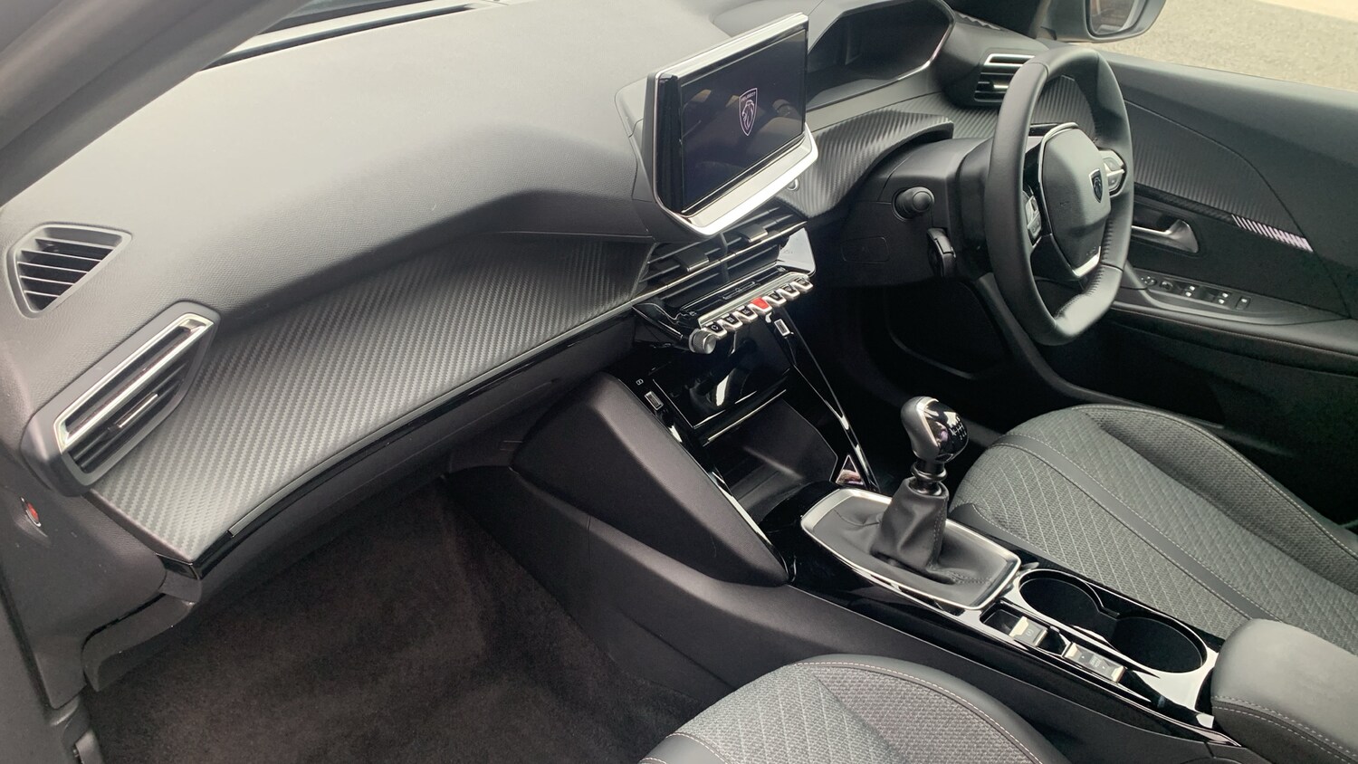 Used Peugeot 2008 2025 for sale - 75840821: Photo 12