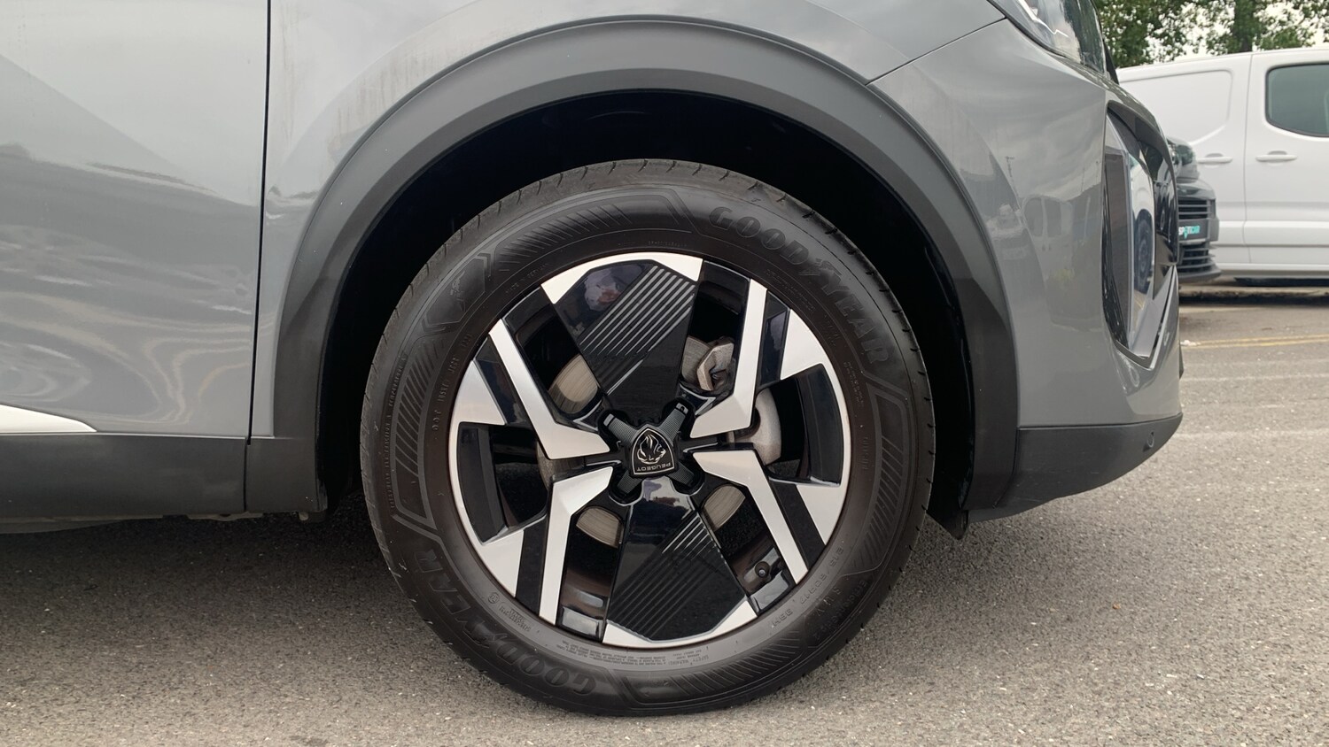 Used Peugeot 2008 2025 for sale - 75840821: Photo 15