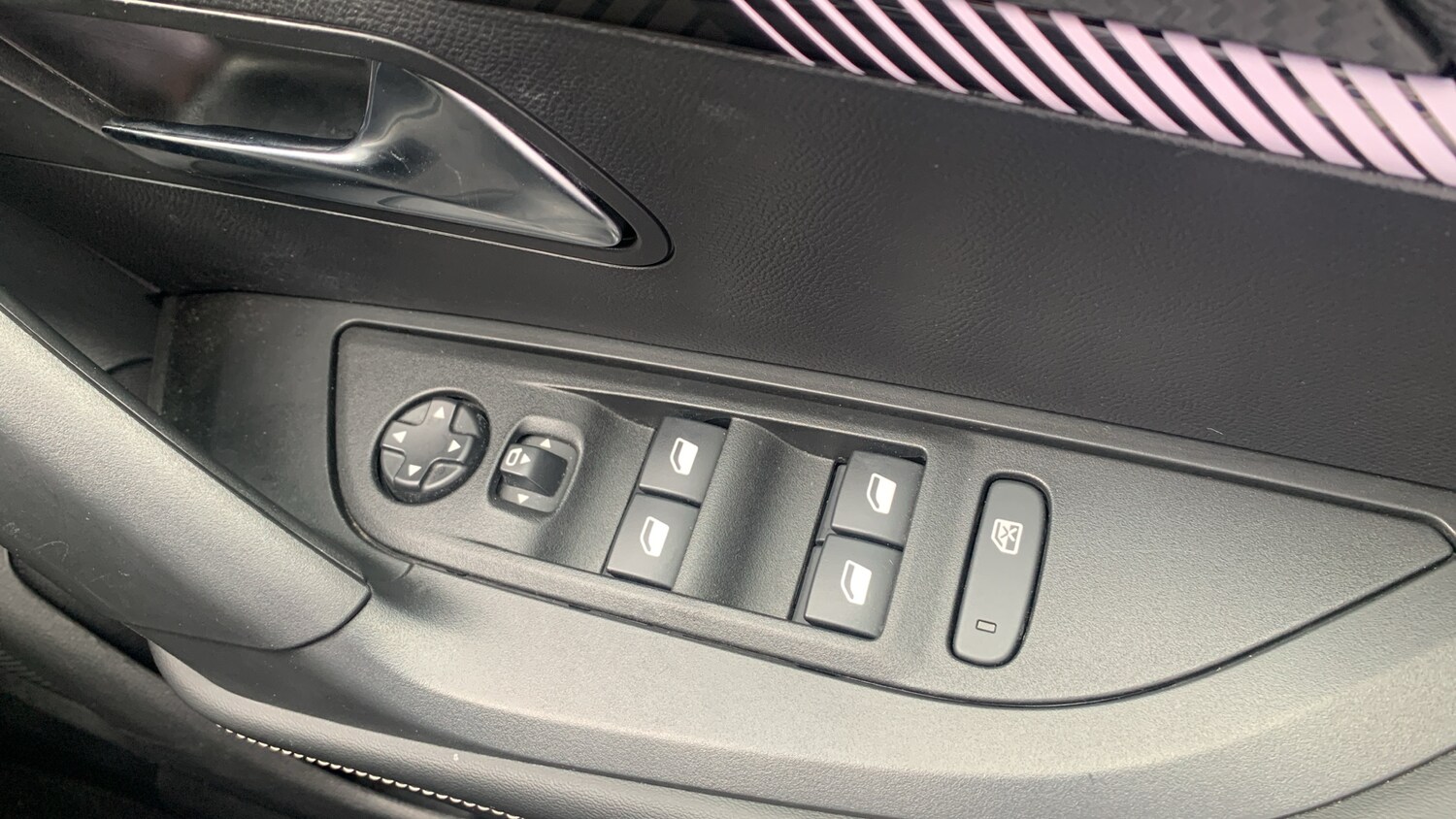Used Peugeot 2008 2025 for sale - 75840821: Photo 22