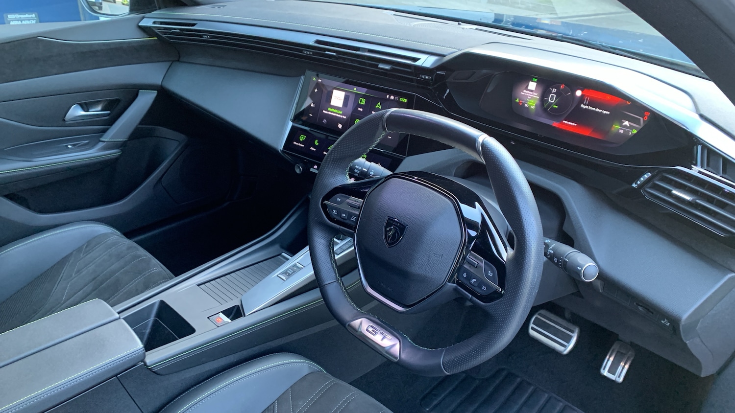 Used Peugeot 408 2024 for sale - 76574383: Photo 12