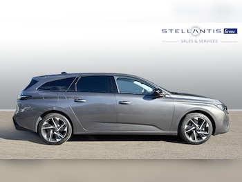 Used Peugeot 308 SW 2023 for sale - 76086022: Photo 2