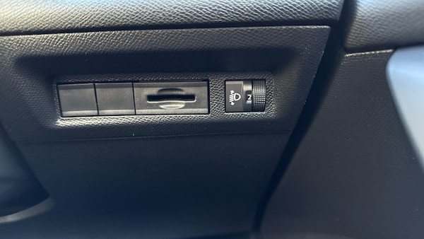 Used Peugeot 308 SW 2023 for sale - 76086022: Photo 33