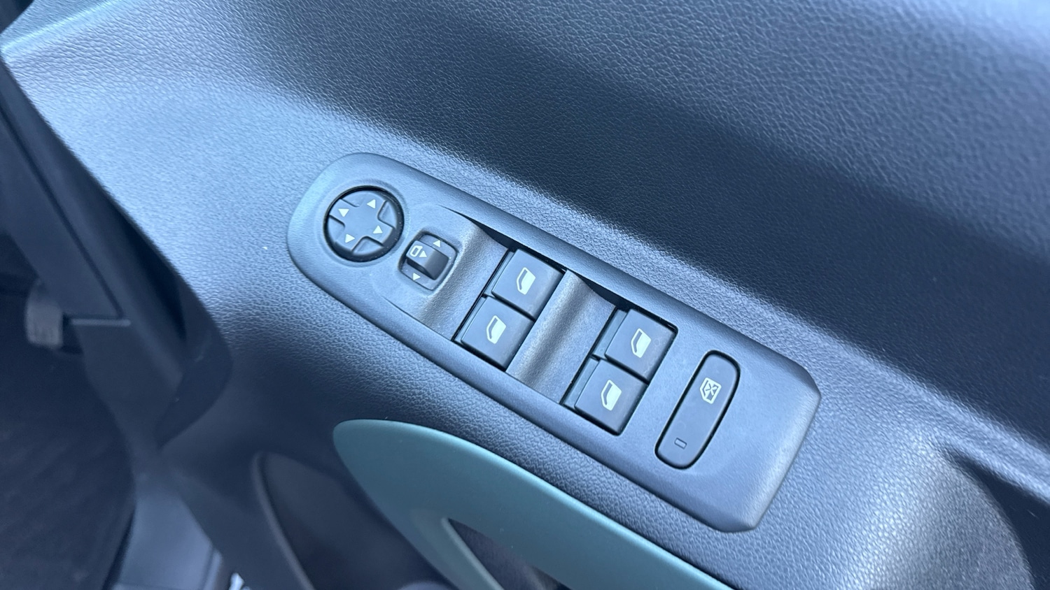 Used Citroen Berlingo 2022 for sale - 75992310: Photo 22