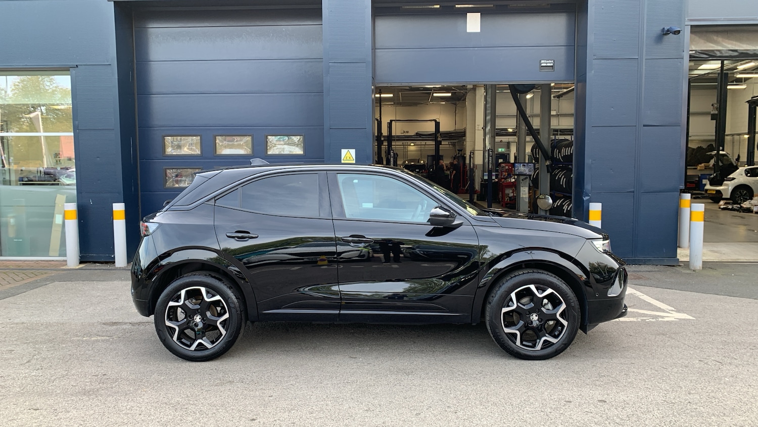 Used Vauxhall Mokka 2025 for sale - 76168053: Photo 2