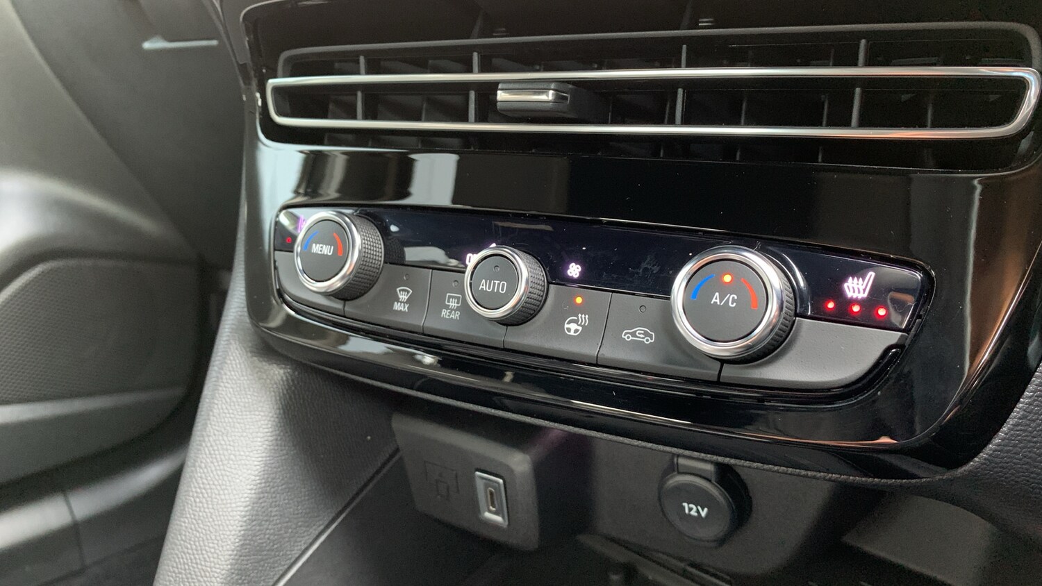 Used Vauxhall Mokka 2025 for sale - 76168053: Photo 36