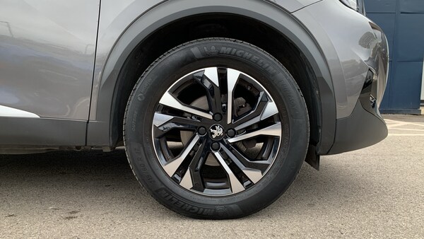 Used Peugeot 2008 2021 for sale - 76139400: Photo 14