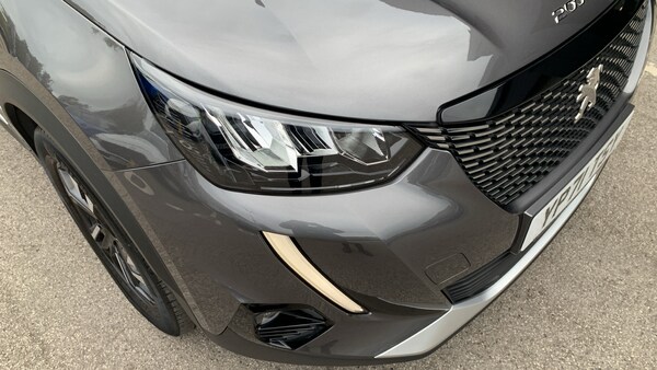 Used Peugeot 2008 2021 for sale - 76139400: Photo 40