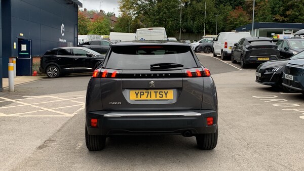 Used Peugeot 2008 2021 for sale - 76139400: Photo 9