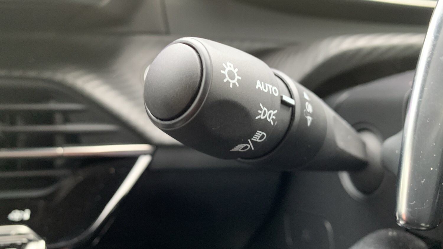 Used Peugeot 208 2024 for sale - 77192832: Photo 27