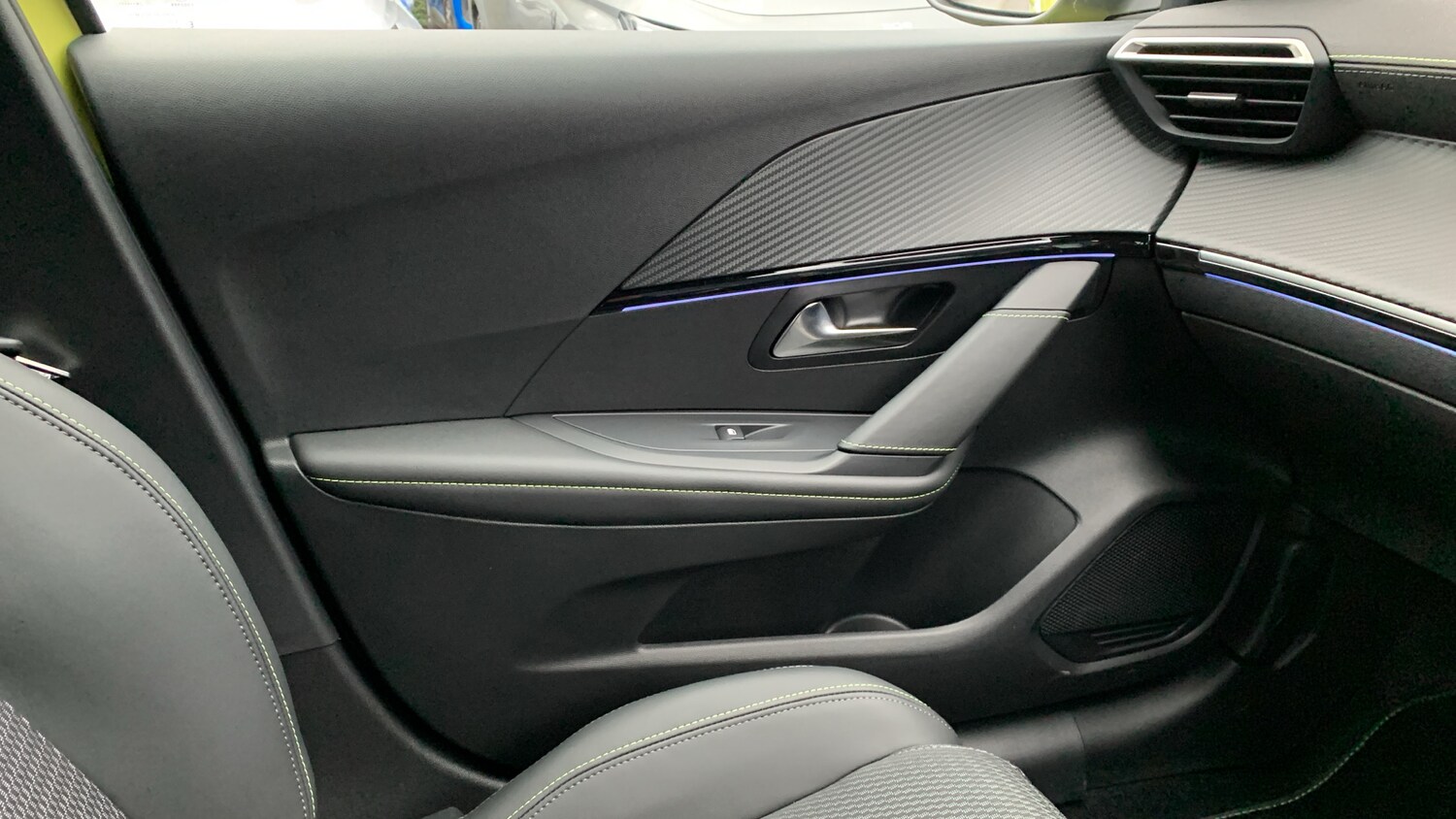 Used Peugeot 208 2024 for sale - 77192832: Photo 36