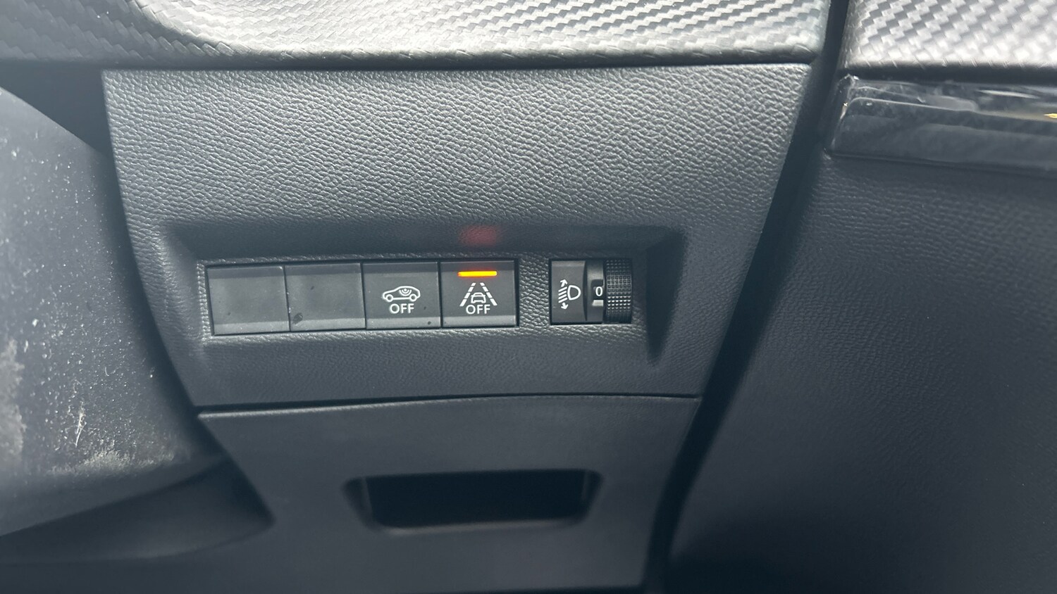 Used Peugeot 208 2022 for sale - 77388249: Photo 32