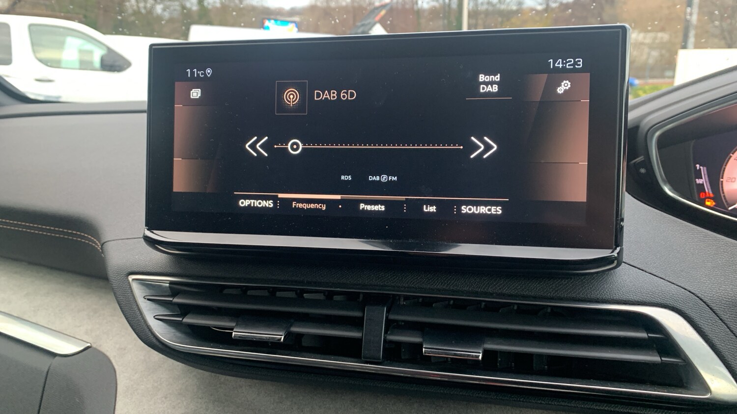 Used Peugeot 3008 2021 for sale - 76840379: Photo 29