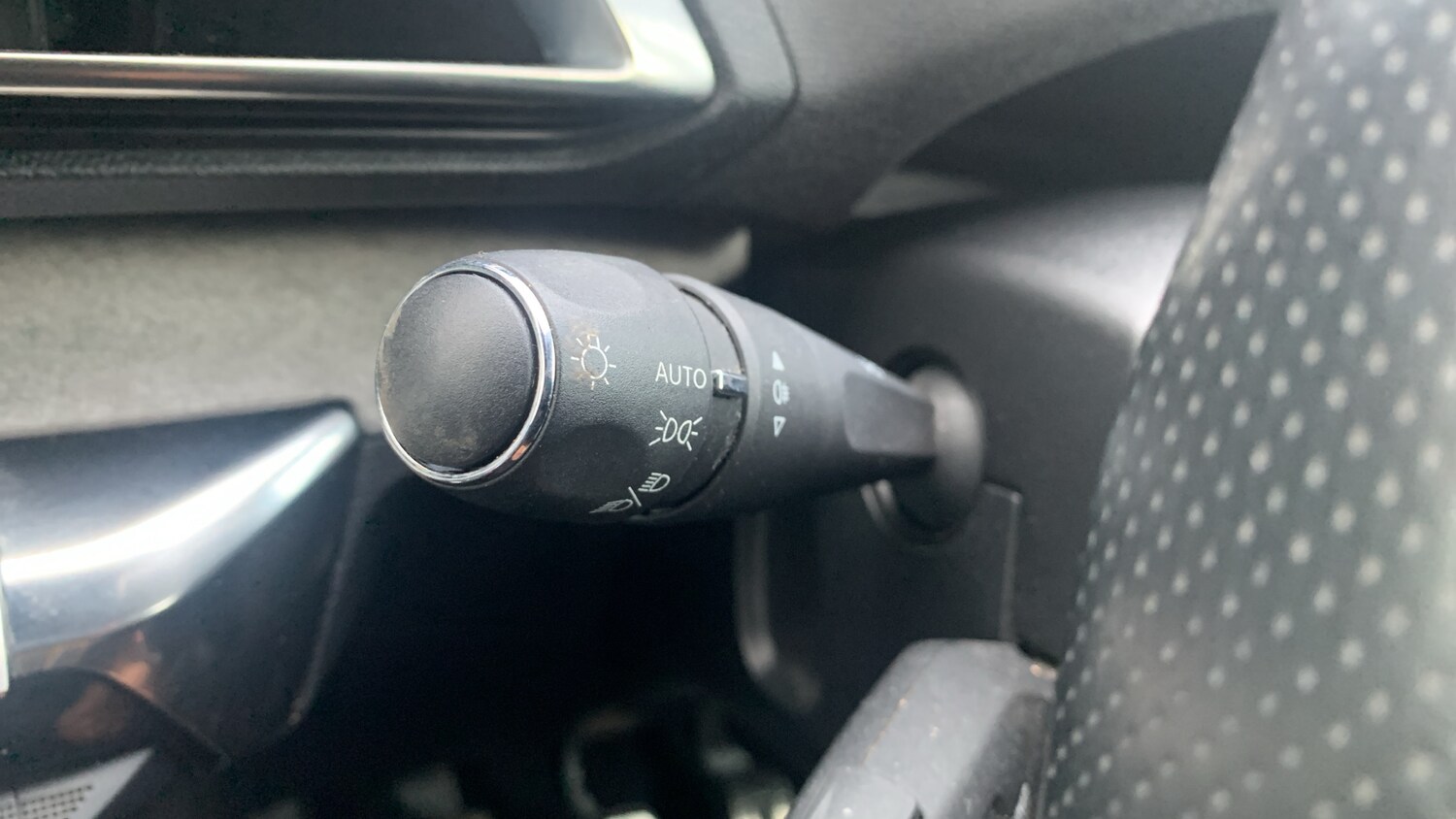 Used Peugeot 3008 2021 for sale - 76840379: Photo 34