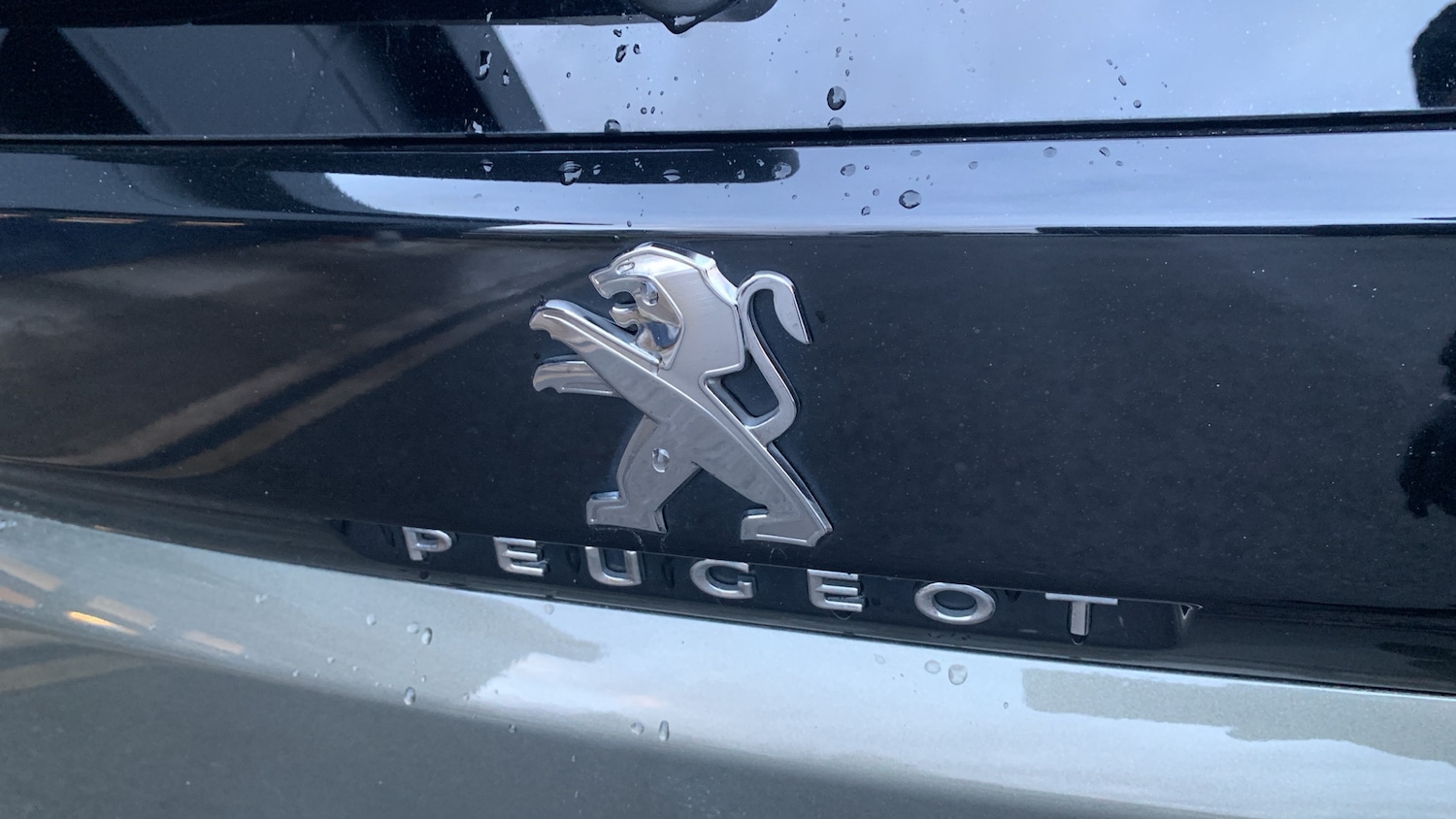 Used Peugeot 5008 2018 for sale - 76608959: Photo 27