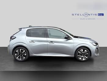 Used Peugeot 208 2024 for sale - 79768079: Photo