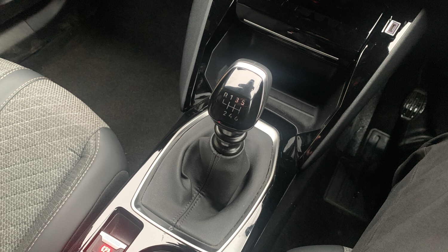 Used Peugeot 2008 2024 for sale - 77388246: Photo 20