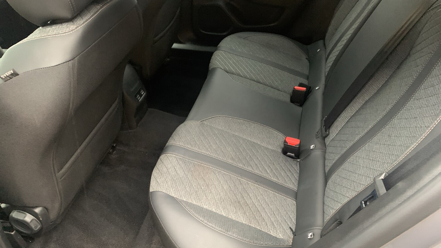 Used Peugeot 2008 2024 for sale - 77388246: Photo 30