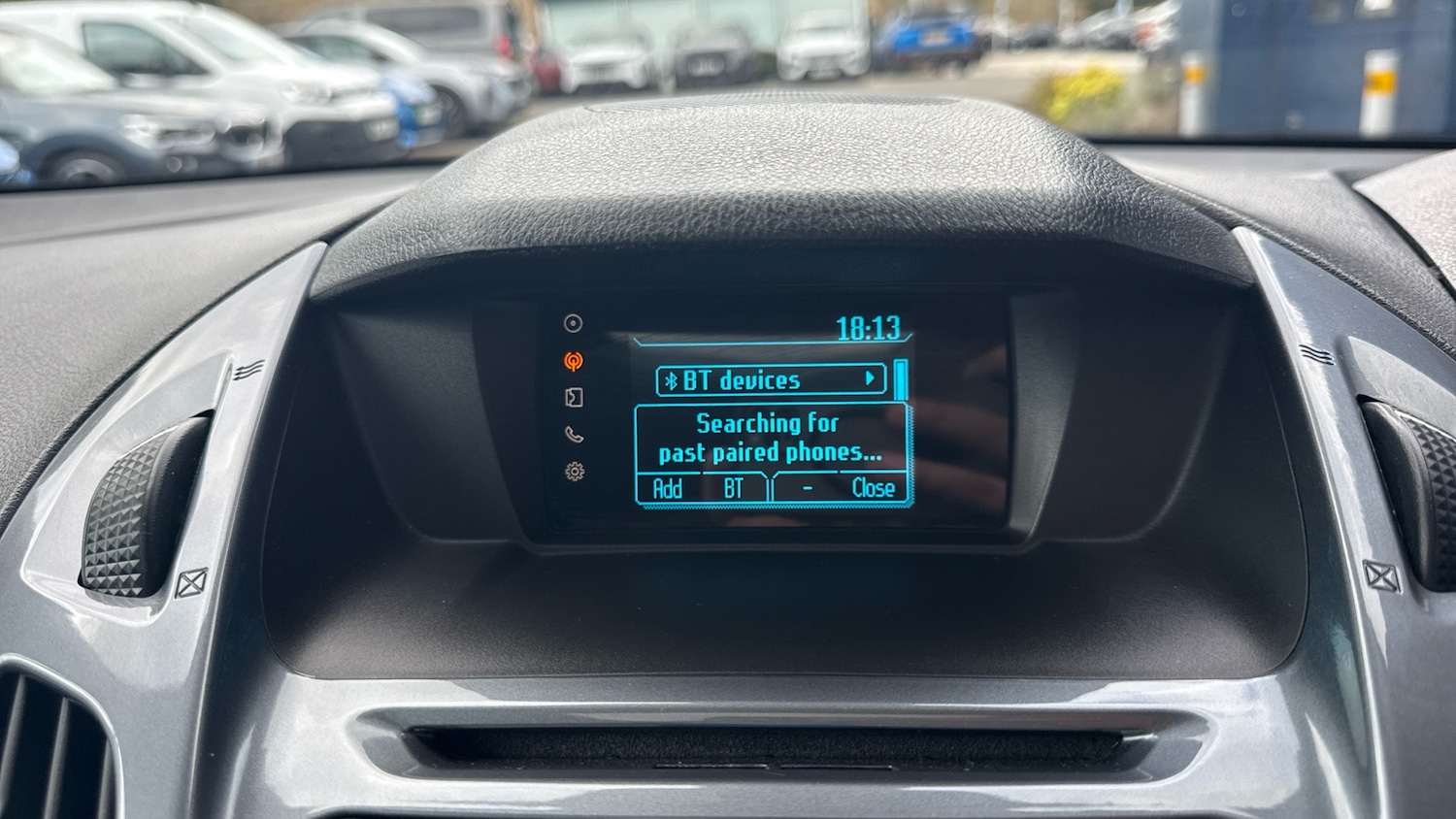 Used Ford Grand Tourneo Connect 2018 for sale - 75979401: Photo 29