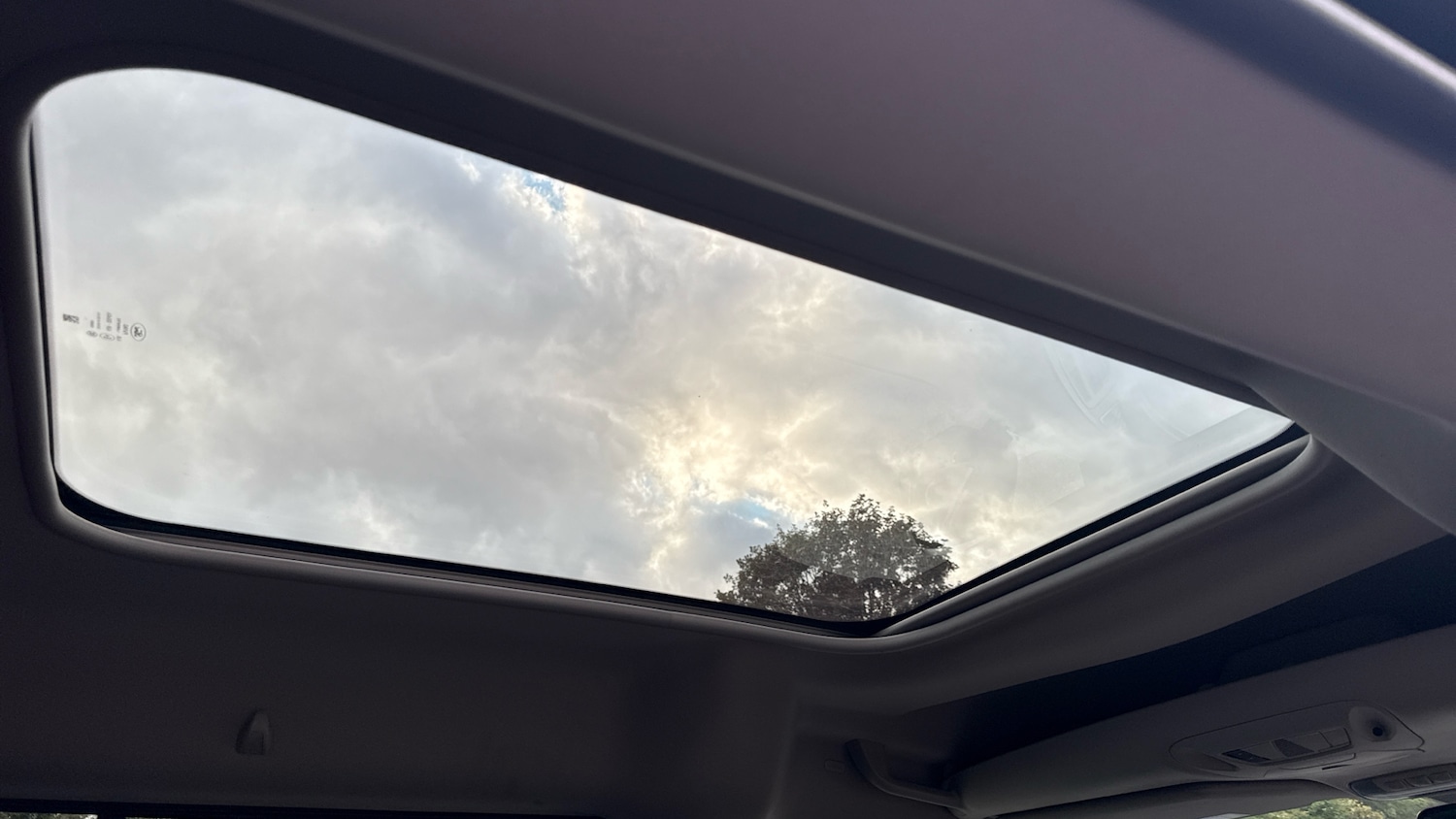 Used Ford Grand Tourneo Connect 2018 for sale - 75979401: Photo 35