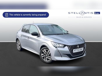 Peugeot - 208
