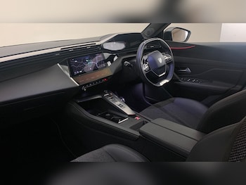 Used Peugeot 308 2024 for sale - 78462885: Photo