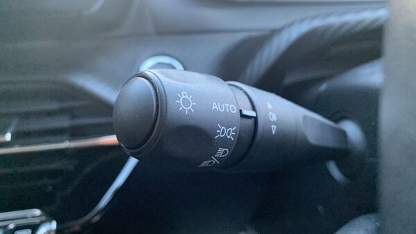 Used Peugeot 2008 2021 for sale - 76095573: Photo 27