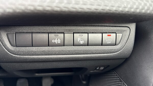 Used Peugeot 208 2019 for sale - 76248399: Photo 33