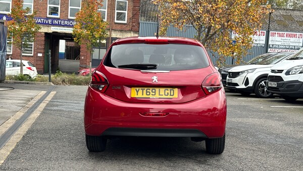 Used Peugeot 208 2019 for sale - 76248399: Photo 9
